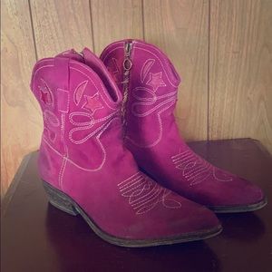 Leather cowboy boots